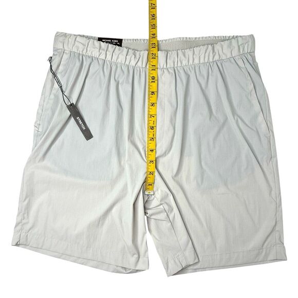 Michael Kors Men's Nylon Stretch Performance Shorts, Size XL, Aluminum - Picture 5 of 15